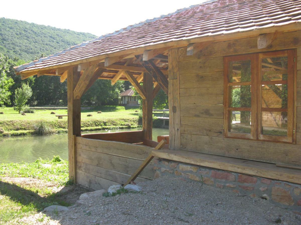 Vodenica Lug Vila Strmosten Exterior foto